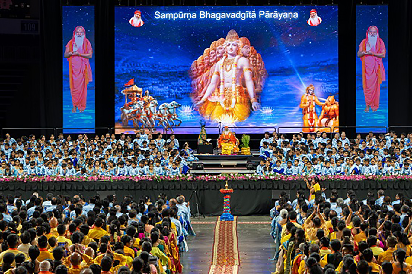 Impressive video showcases 10,000 people gathering in Texas to recite Bhagavad Gita on Guru Purnima.