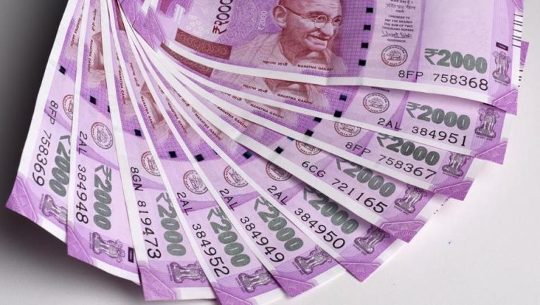 RBI to withdraw Rs 2,000 currency notes from circulation