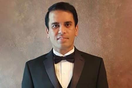 Indian American Doctor Establishes Scholarship Opportunity