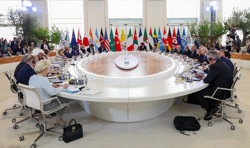 At G7 Summit, PM Modi urges mass use of tech, not monopolies