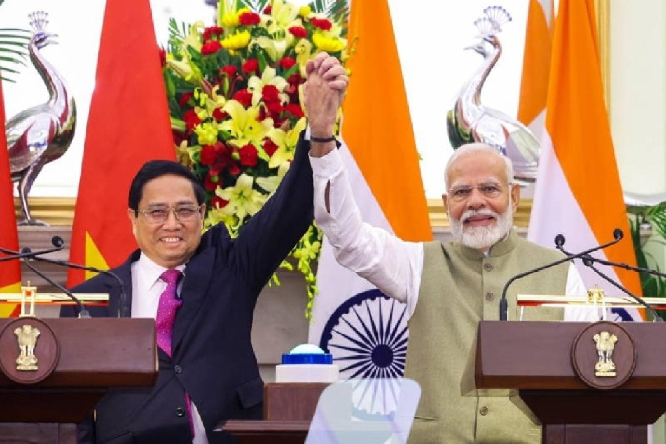 PM Modi and Vietnamese PM Pham Minh Chinh