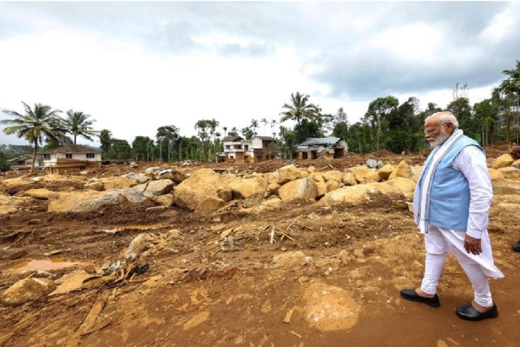 PM Modi arrives in Kannur, to visit landslide-hit Wayanad areas PM Modi arrives in Kannur