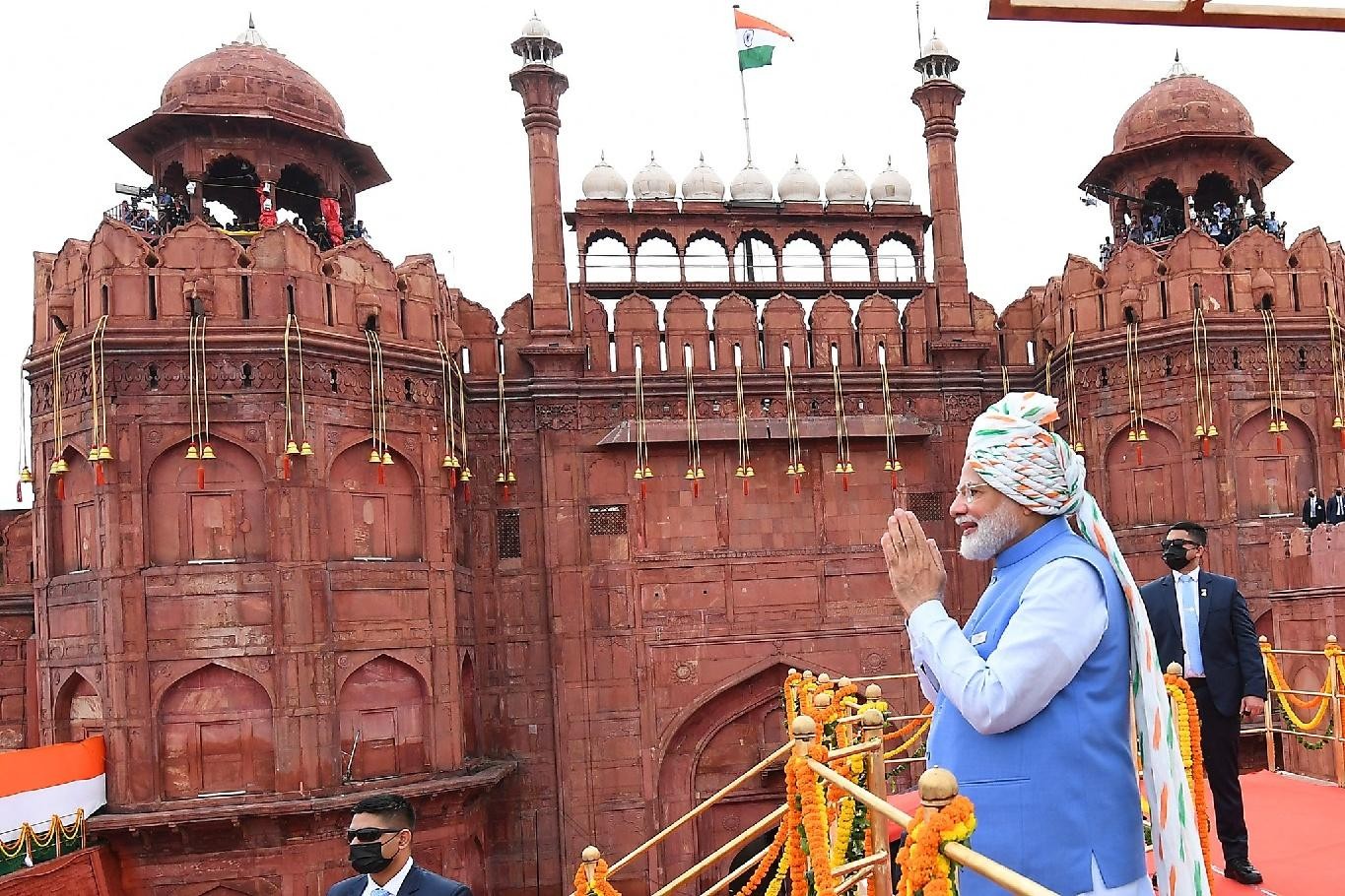 Modi Marks 11th Consecutive Independence Day Speech, Joining Nehru and Gandhi in Record-Breaking Tradition