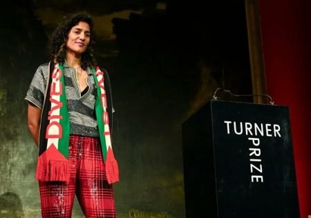 Jasleen Kaur Wins 2024 Turner Prize for ‘Alter Altar’ Exhibition
