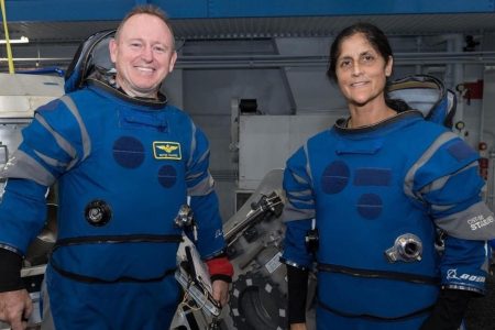 SpaceX to Bring Astronauts Sunita Williams, Wilmore Back Home Sunita Williams Wilmore