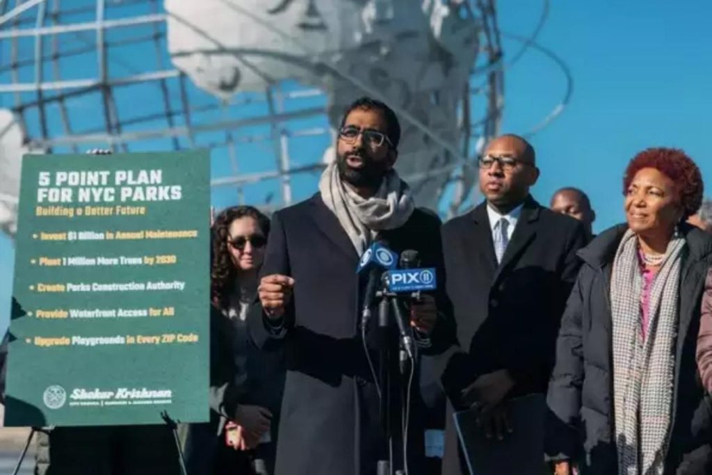 Indian-American Shekar Krishnan Leads Advocacy for Immigrants in NYC