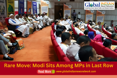 Rare Move: Modi Sits Among MPs in Last Row Rare Move: Modi Sits Among MPs in Last Row