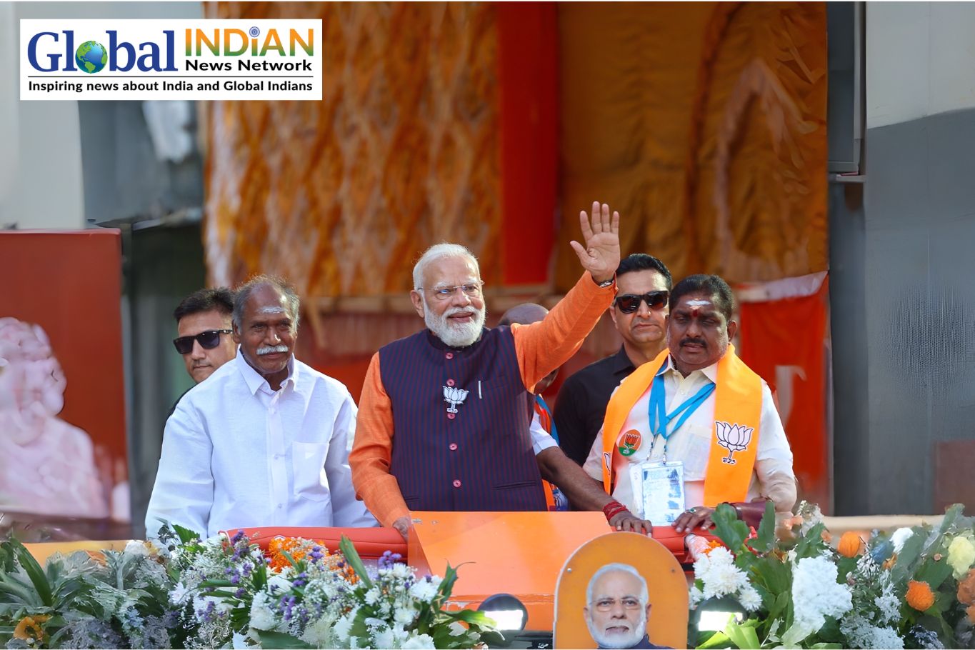 Modi holds Puducherry roadshow amid triangular contest