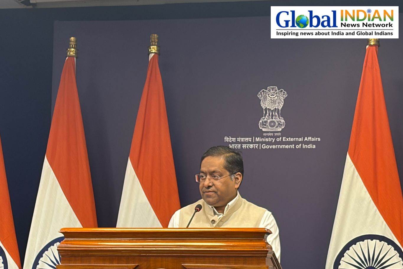India, China Expand People-to-People Ties India, China Expand People-to-People Ties